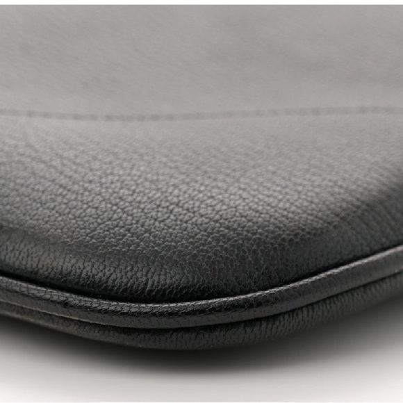 Gucci Aphrodite Medium Shoulder Bag – Black Goatskin Leather - Picture 14 of 16